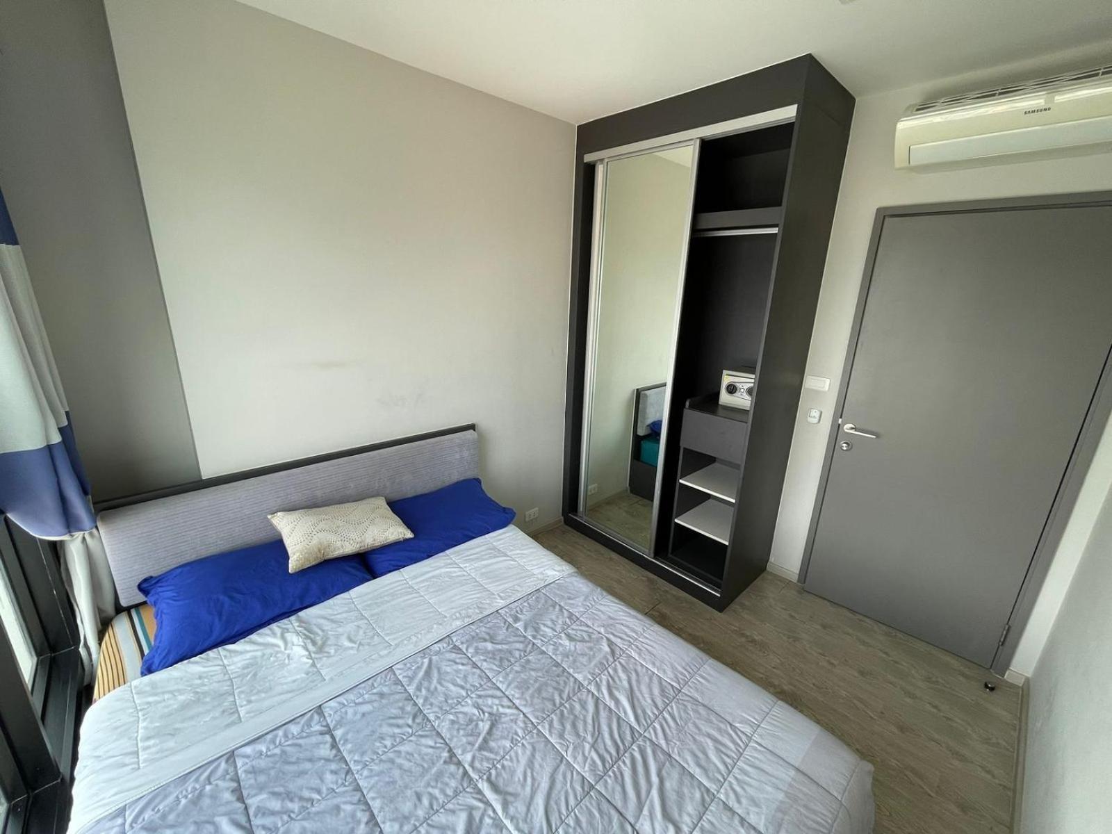 Appartamento The Base Deluxe Pattaya Esterno foto