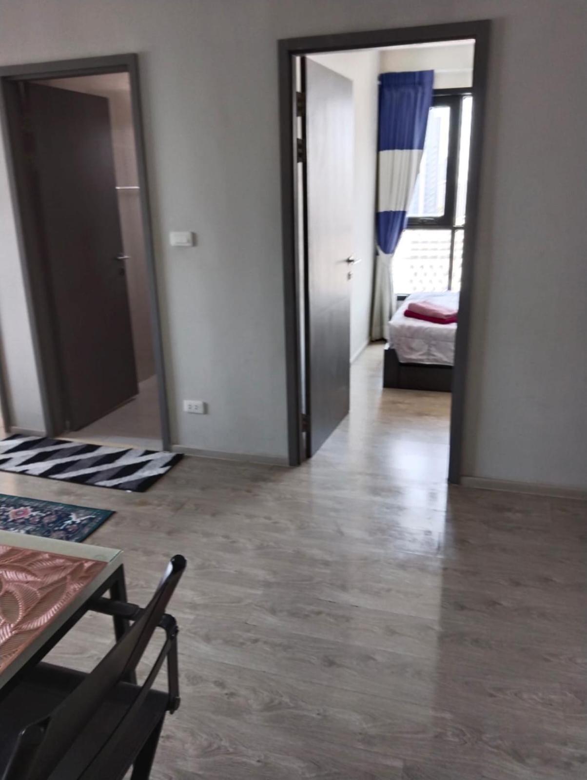 Appartamento The Base Deluxe Pattaya Esterno foto