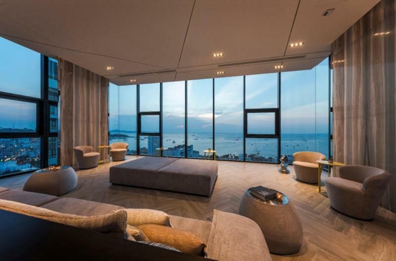 Appartamento The Base Deluxe Pattaya Esterno foto